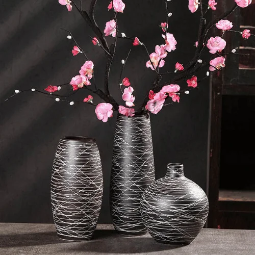Obsidian Lines Table Vase Set