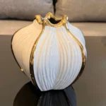 White Crown Ceramic Vase - Image 4