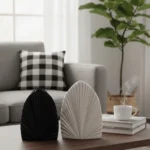 Panel Form Ceramic Vase Set - Image 3