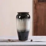 VELISSE Ivory Shadow Table Vase - Image 5