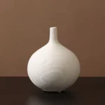 Elara Sculpt Table Vase - Image 13