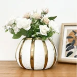 LUXORA Golden Crest Table Vase Set - Image 10