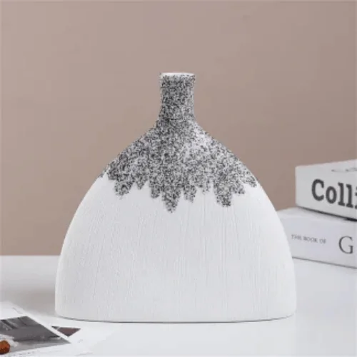 NOXIA DOME Ivory Table Vase