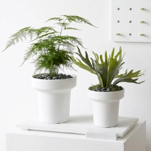 Pedestal Round Plastic Planter White