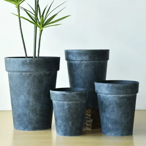 Rim Plastic Planter Dark Gray