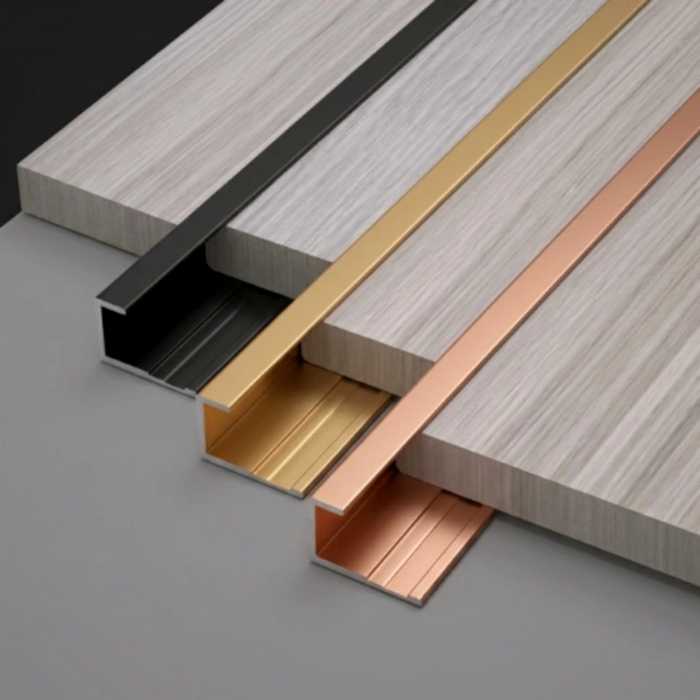 07-208 SOLID U Edge Strip 6mm